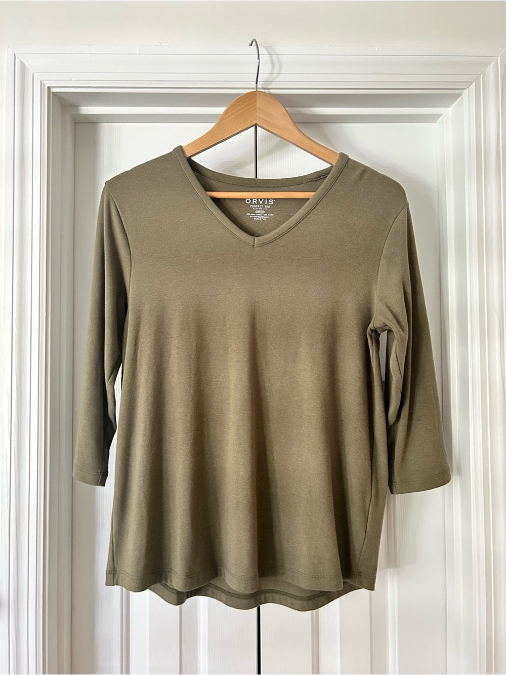Orvis Olive V-Neck 3/4 Sleeve Perfect Tee Women's Top